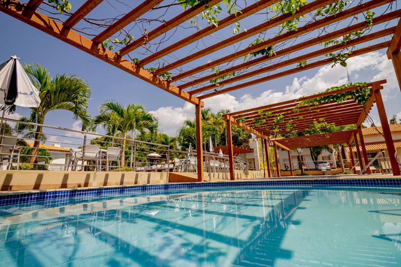 Diroma Resort Com Um Dia No Acqua Park Caldas Novas Exterior foto