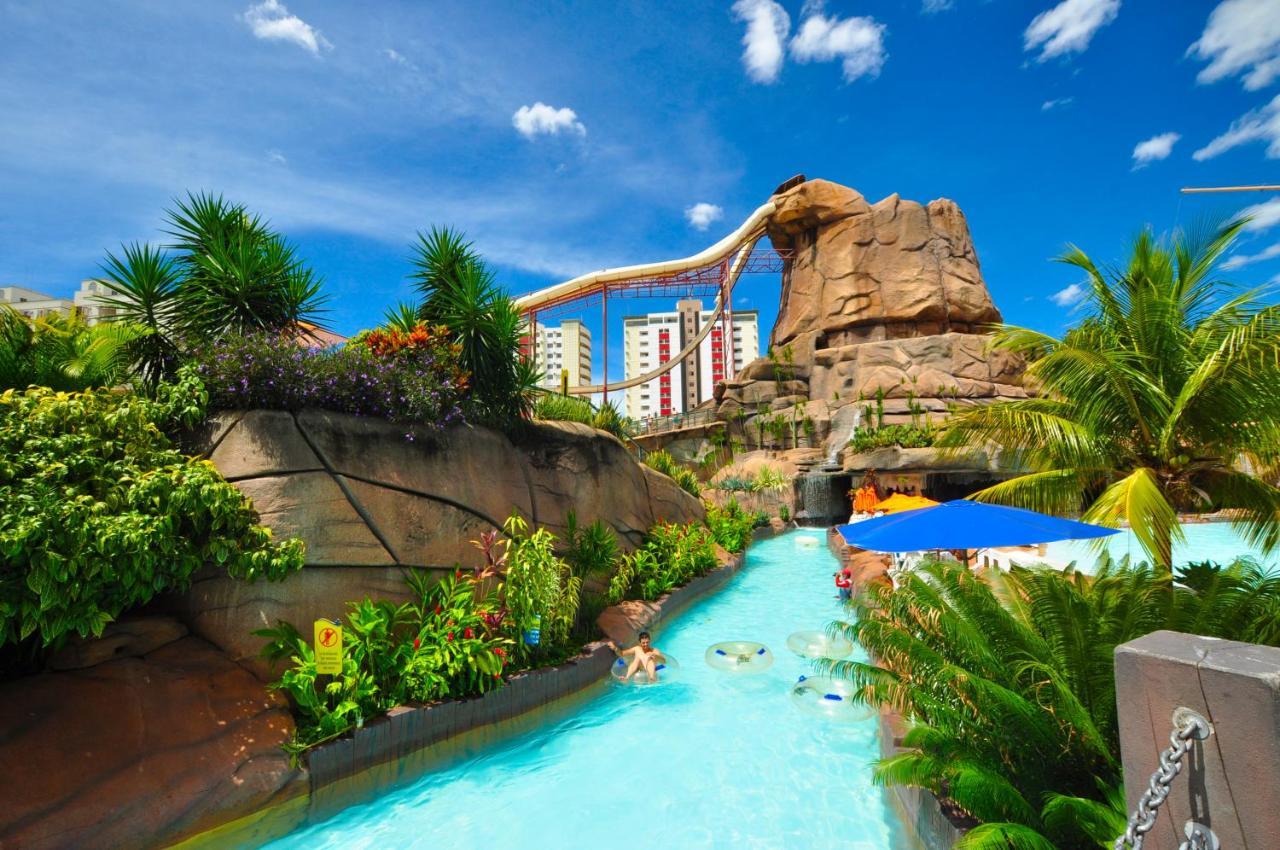 Diroma Resort Com Um Dia No Acqua Park Caldas Novas Exterior foto